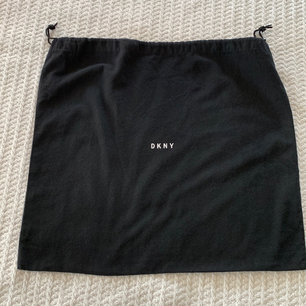 Dust bag